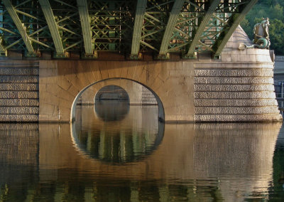  Checkuv Bridge arches