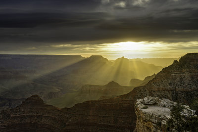 AZ - Grand Canyon Mather Point Sunrise 3.jpg