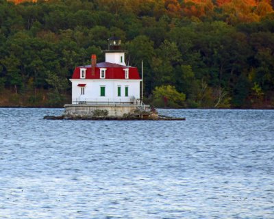 NY-Hudson River Lighthouse