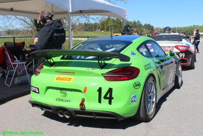 Flying Lizard Motorsports Porsche Cayman GT4 Clubsport MR Nate Stacy 