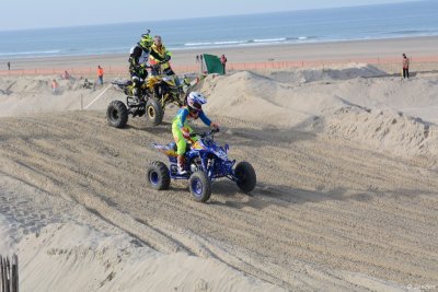 Beach Cross D7-18_191 (800x600).JPG