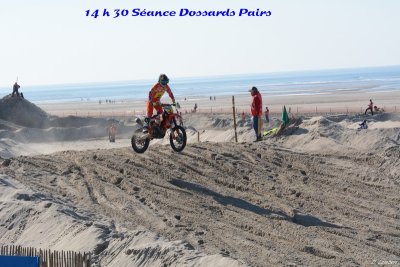 Beach Cross D7-18_229 (800x600).JPG