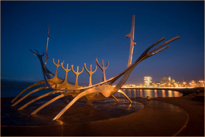 30 Sun Voyager.jpg