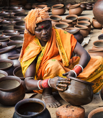 32 Woman at the pottery.jpg