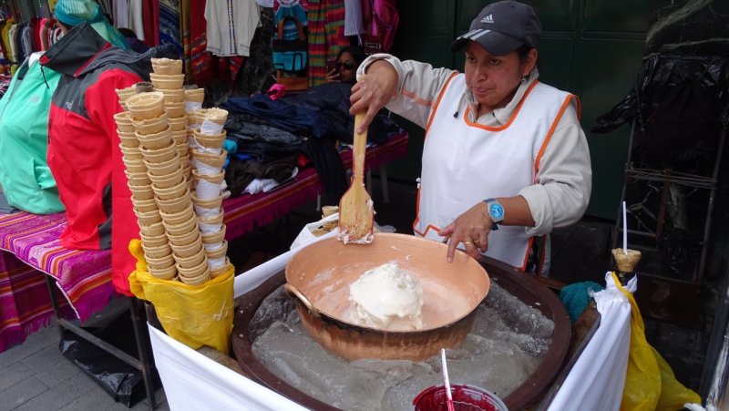 Quito Espumilla Vendor