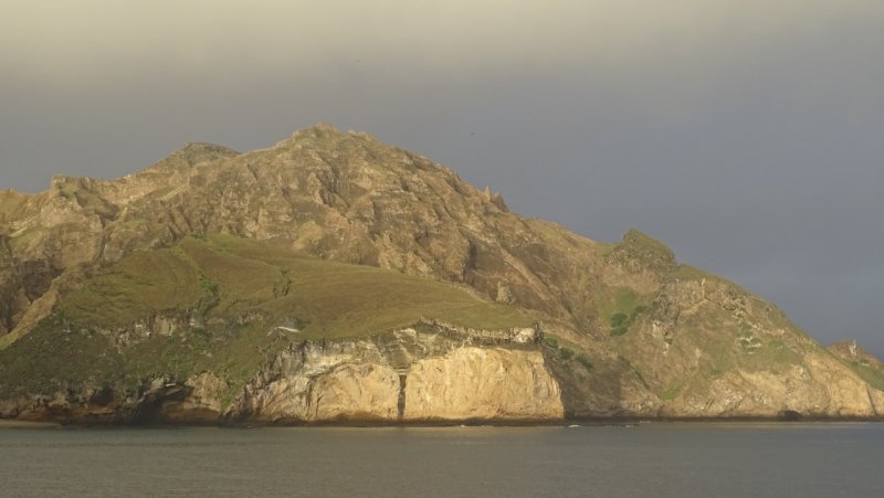 Punta Pitt Cliffs