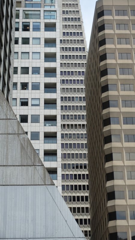 Hilton San Francisco Financial District, Transamerica Pyramid