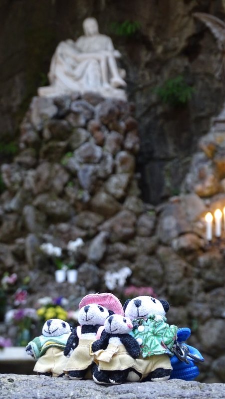 The Pandafords visit The Grotto Shrine in Portland Oregon