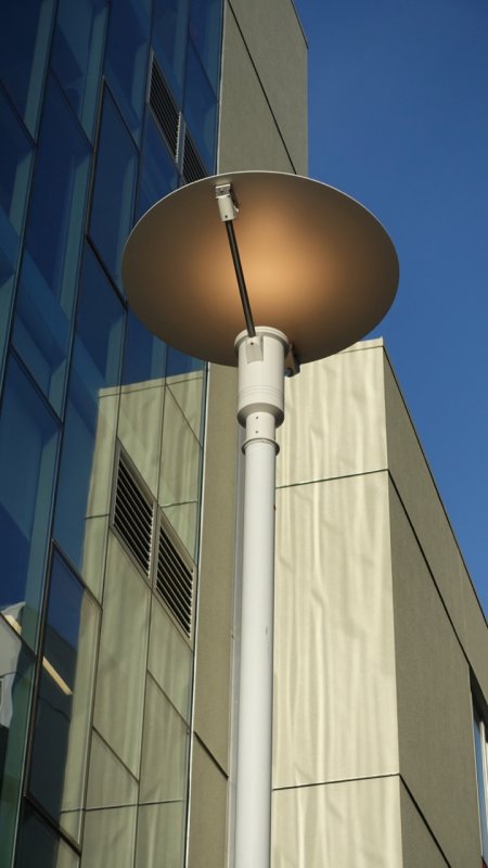 L Seven Street Lamp