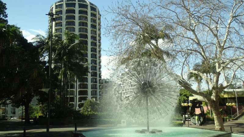  El-Alamein Memorial Fountain