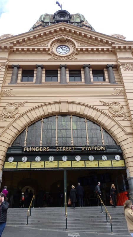 Flinders Street Railway Station