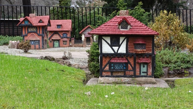 Model Tudor Village