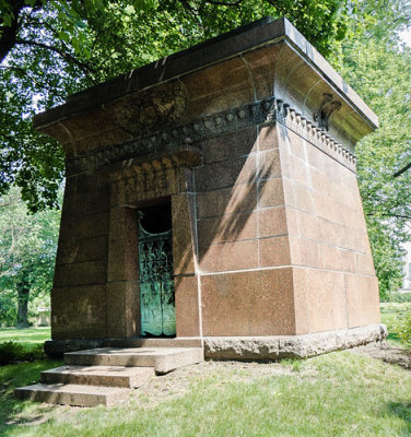 C M LKE Mausoleum