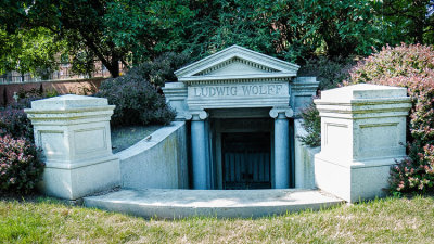 Ludwig Wolff Mausoleum under ground