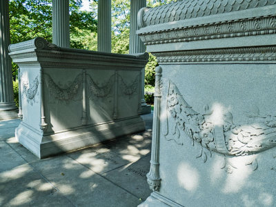 Palmer Monument Inside Detail