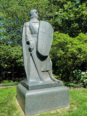 Victor Lawson Armed Statue