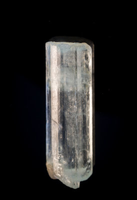 Slievenamiskan, Mourne Mountains transparent terminated aquamarine, 19 mm long