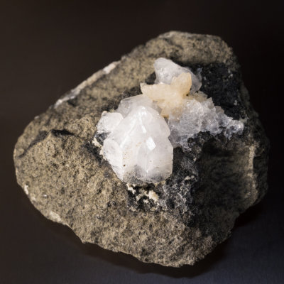 Philipsite cruciform twin, Alter Stein Quarry, Allendorf, Greifenstein, Hesse, Germany