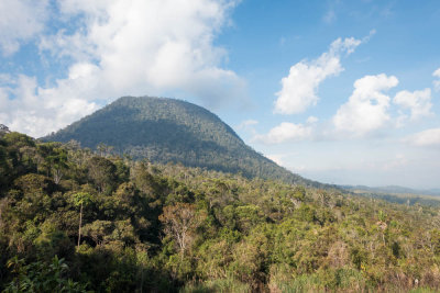 Magic Mountain, a parasitic cone on the flanks of Mount Hagen