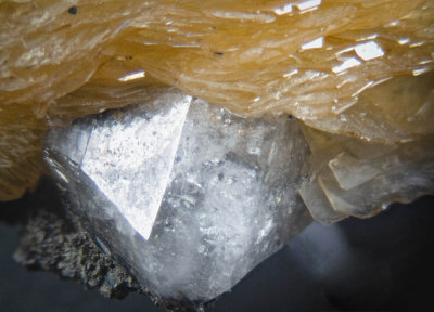 Anglesite on Matlockite rosettes of tabulate crystals, 46 mm, Wallclose Vein, Bage Mine