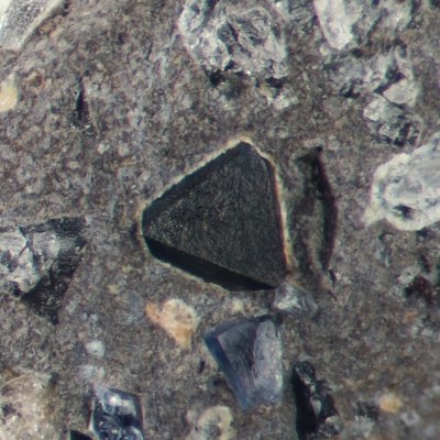 spinel, Mull