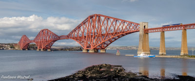 The Forth Bridge, October 2018.jpg