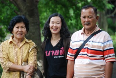 Su's parents flew in from Thailand to visit us.