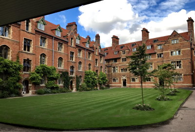 Friar's Court Queens' College