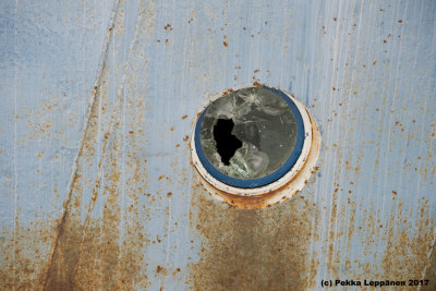 Broken porthole window