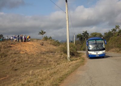 2N9A7994 Checking out Magote.jpg