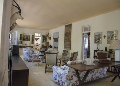 2N9A9039 Hemingway House.jpg