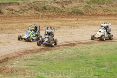 4.3.17 Quarter midgets - race 2