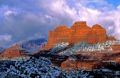  Clearing snowstorm at Mitten Ridge, Schnebly Hill Road, Sedona, AZ