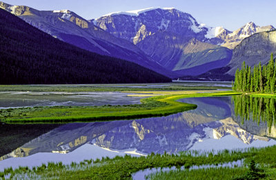  Athabasca River, Jasper National Park, Alberta, Canada