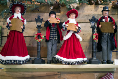Deck the Halls!