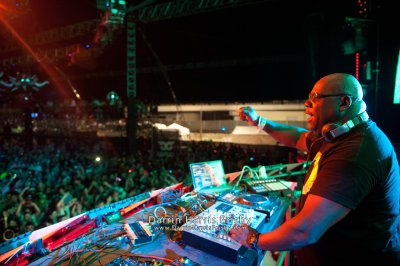 20110325_Ultra_Music_Fest_DHF_1320.jpg