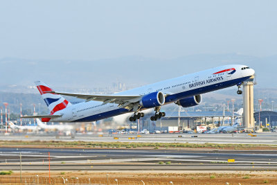 Boeing 777-336 British Airways