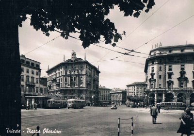 Piazza Oberdan 1956.jpg