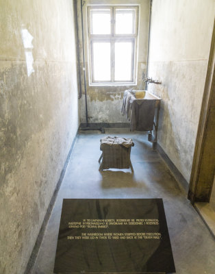 Pre-Execution  Womens' Washroom