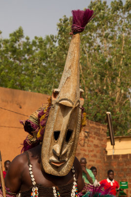 Festima mask festival