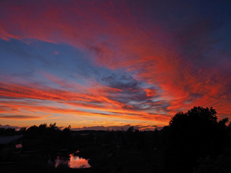 Vu de notre fentre arrire (From my IMAX window)