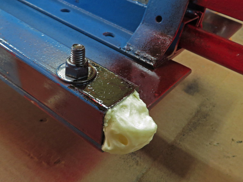 Injection de mousse expansive pour empcher la condensation