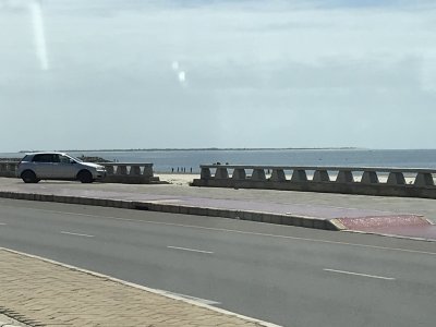 Indian Ocean on the road from Maputo to Chokwe