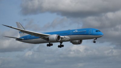 PH-BHE KLM Royal Dutch Airlines Boeing 787-9 Dreamliner