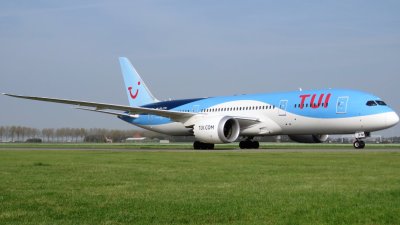 PH-TFM TUI Airlines Netherlands Boeing 787-8 Dreamliner 