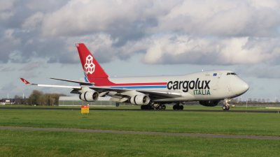 LX-RCV Cargolux Italia Boeing 747-400F