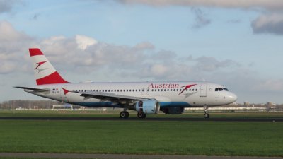 OE-LBT Austrian Airlines Airbus A320-200