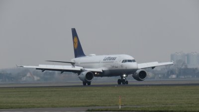D-AILY Lufthansa Airbus A319-100 - Schweinfurt 