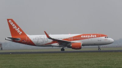OE-IJB easyJet Europe Airbus A320-200 - painted in 250th Airbus special colours