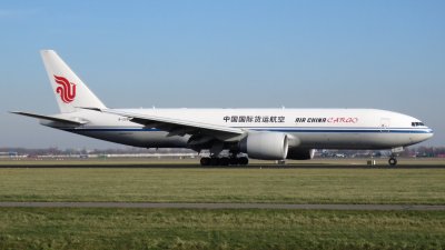 B-2098 Air China Cargo Boeing 777-FFT - MSN 44681